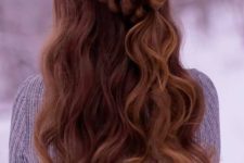 a lovely wavy hairstyle