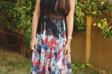 Wih floral maxi skirt