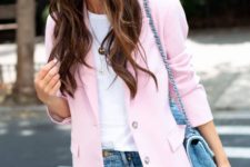 10 a cozy outfit with blue jeans and a blue bag, a white tee and a light pink oversized blazer for those who love pastels