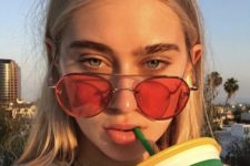 14 pink sunglasses with a timeless shape is your best accessory to rock this summer