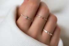 10 minimalist rings with hammering and a diamond one for a delicate and chic look
