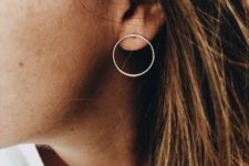 16 minimalist hoop earrings that are non-traditional hoops look very up-to-date