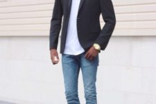 a minimalist look with a white tee, a black blazer, bleached jeans, white sneakers for the fall