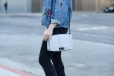 With gray chain strap bag, cropped pants and boots
