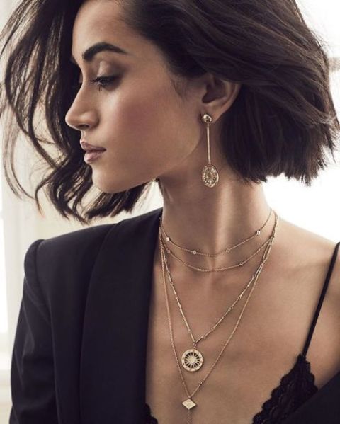 stylish way to layer necklaces