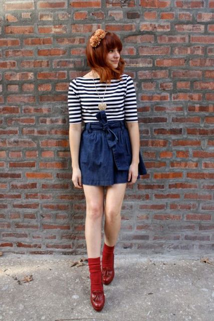 With striped shirt, denim skirt and red shoes