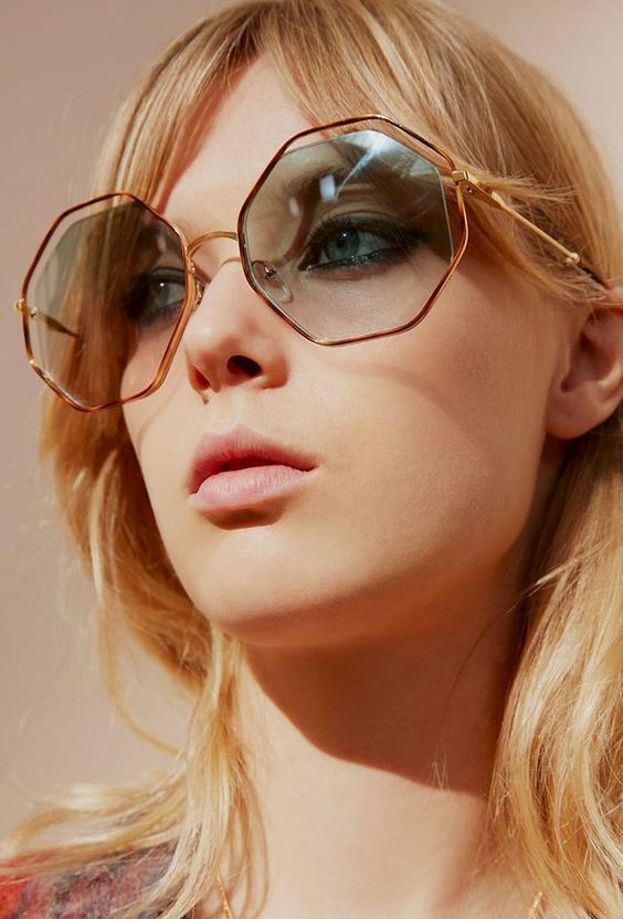 statement light blue honeycomb sunglasses in copper frames will make your look ultra-bold