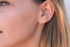 a minimalist gold spike ear jacket is a lovely solution for a modern or minimalist look