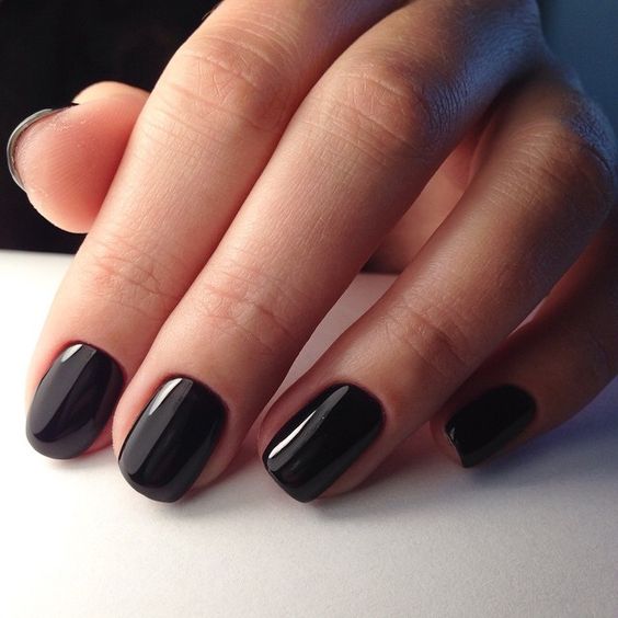short black nails are another classics that seems to be extremely popular and bold right now