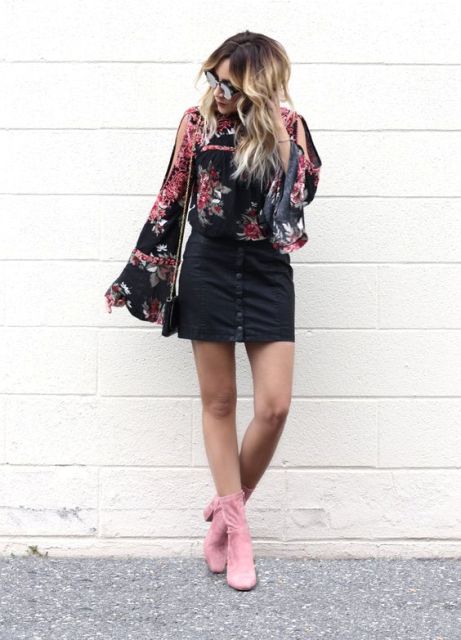 With floral bell sleeved blouse, black mini skirt and chain strap bag