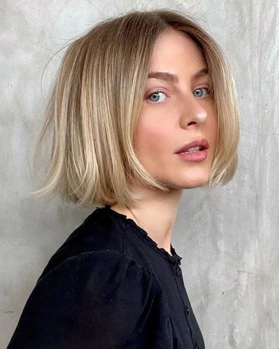 A chin length blonde bob with a darker root is an elegant solution, it looks fresh and doesn't require maintenance