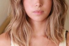 12 dark shoulder-length hair with mushroom balayage that looks like sunkissed hair is a cool idea for this summer