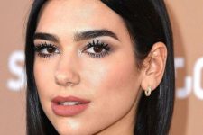 Dua Lipa rocking a classic short blunt bob looks gorgeous and absolutely chic