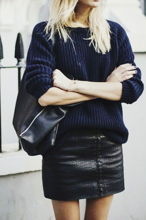 a lovely look with a navy jumper, a black snakeskin printed mini and a black tote is chic and sexy