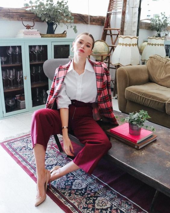fuchsia culottes, a white shirt, a pink and fuchsia plaid blazer and nude shoes for a super bold winter work look