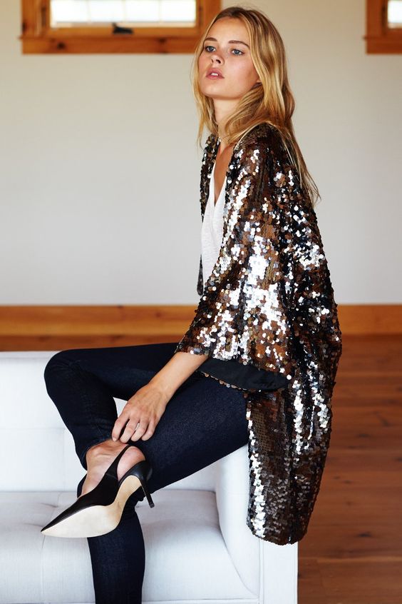 navy jeans, a white top, black kitten heels and a grey sequin kimono for a touch of shine