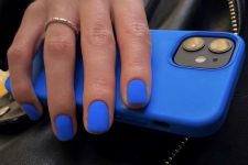 19 gorgeous electric blue matte nails are a fantastic solution to go for, matte tops are on trend and the color is bold