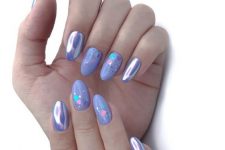 24 fantastic Very Peri nails with colorful polka dots paired up with  holographic ones are wow