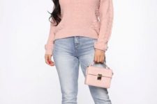 With light blue jeans, pale pink leather bag and beige high heels