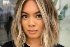 20 a shoulder-length bob with blonde balayage and money piece, with money piece looks amazing with waves