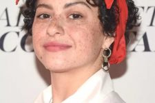 Alia Shawkat’s Betty Boop bangs require minimal styling and look so cute with a simple oversized bow tied around the crown