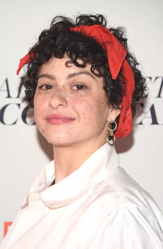 Alia Shawkat's Betty Boop bangs require minimal styling and look so cute with a simple oversized bow tied around the crown