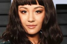 Constance Wu proved that short bangs can be red-carpet-worthy too, pairing them with a wavy lob, such a glam look