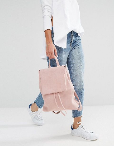 With white loose long shirt, cropped skinny jeans and white lace up flat shoes