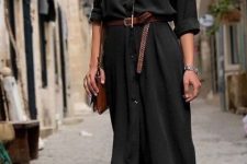 06 a black midi shirtdress with a brown belt and bag, layered necklaces is a very comfortable and cool idea for summer