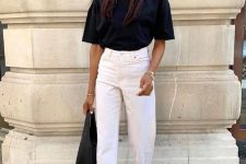 a black t-shirt, white jeans, black shoes  and a black bag compose an ultra-minimalist work look