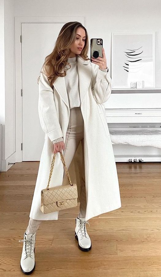 a white top, tan leather leggings, a creamy midi coat, a tan mini bag are great for a simple and lovely fall look
