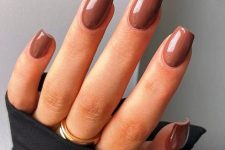 15 a beautiful and chic warm brown manicure is a lovely idea for the fall, it’s stylish and neutral enough to pair with different outfits