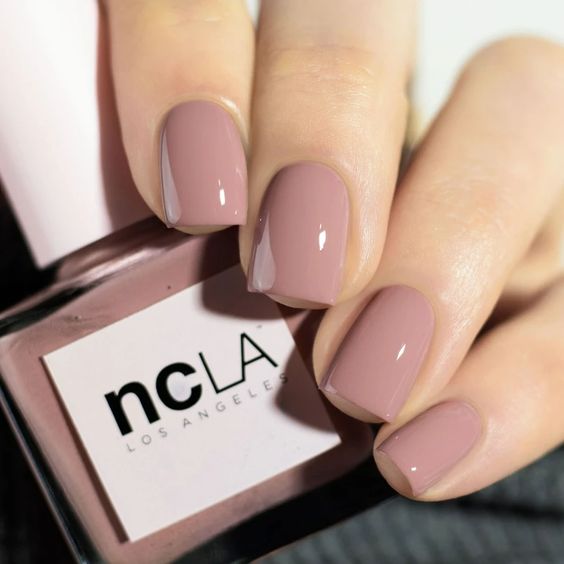 a beautiful cold shade of mauve is a fantastic idea of a fall neutral color for your manicure, try it out