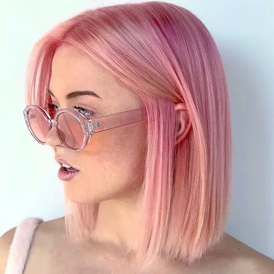 a gorgeous bubblegum pink lob with a slight ombre effect, lighter ends is a very cool and lovely idea