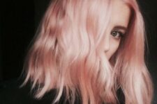 shoulder-length wavy peachy rose hair with slight waves is a lovely idea for this spring