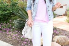 With lilac shirt, silver necklace, white leather bag and beige flat shoes