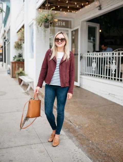 With oversized sunglasses, black and white striped shirt, brown leather flat shoes, leopard printed scarf and brown leather bag