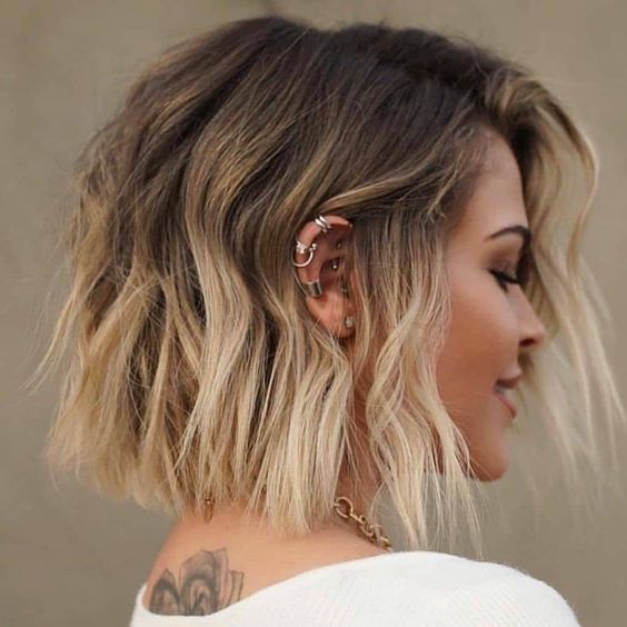 a cool textured long bob with a darker root and blonde ombre plus some messy waves is a super cool idea