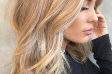 a lovely blonde hairstyle with babylights