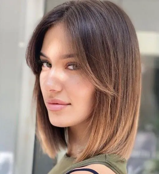22 Stylish And Catchy Bobs With Side Bangs - Styleoholic