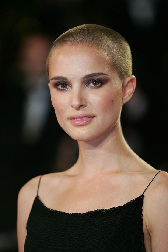 Natalie Portman wearing a buzz cut looks fabulous and daring, and her features are highlighted
