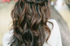 46 a chic twisted halo wavy half updo looks especially interesting with balayage