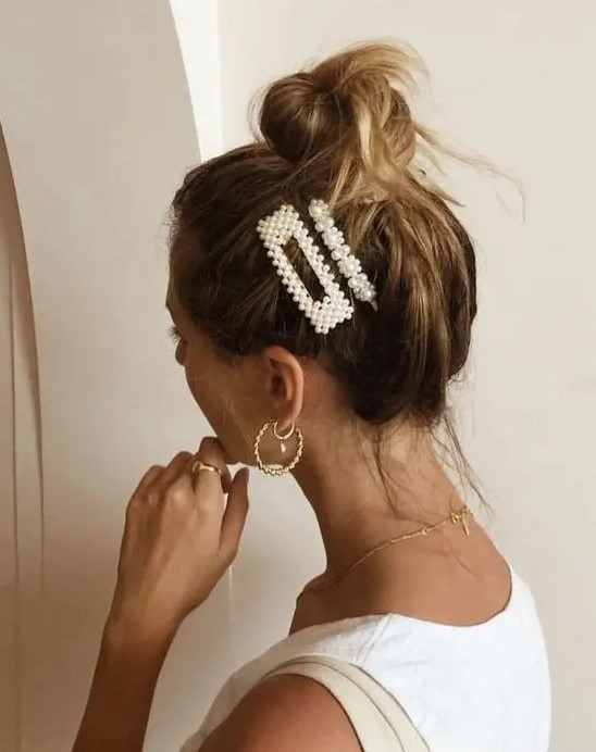 Faux pearl hair clips like these ones combine two trends in one   pearls and hair clips
