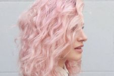 a very light shade of pink looks heavenly beautiful and makes this wavy hairstyle look jaw-dropping