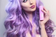 jaw-dropping lilac hair with a lot of volume and waves looks adorable, it will strike for sure