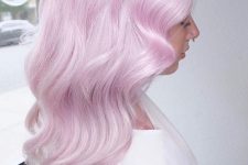 jaw-dropping silver pink hair with a lot of volume and some waves looks absolutely striking