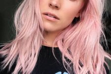 long pastel pink hair with layers is a lovely idea for a modern and fresh look, it’s cute and chic