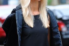 long platinum blonde hair with a bit of texture and some volume is a stylish and lovely idea to rock
