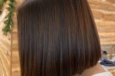 06 a straight chocolate brown mid bob is a stylish idea to rock, it’s a classic cut with a classic color combined