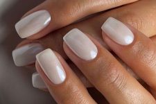 03 white chrome square nails are amazing for spring and summer, and chromatic finishes are on top right now